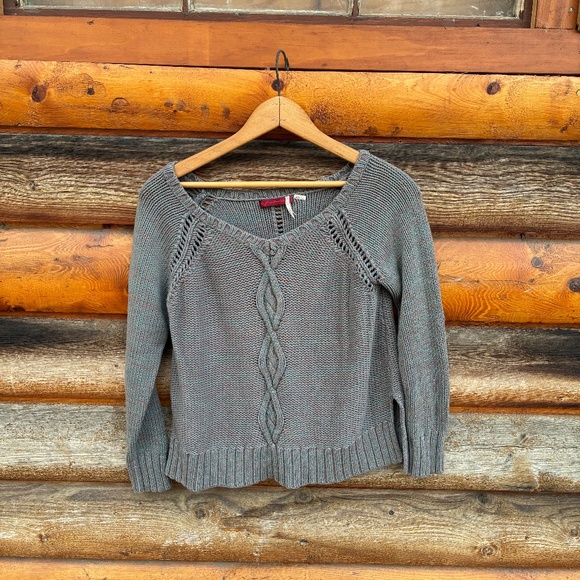 Left on Houston cotton sweater with cable detail size medium - Picture 1 of 5